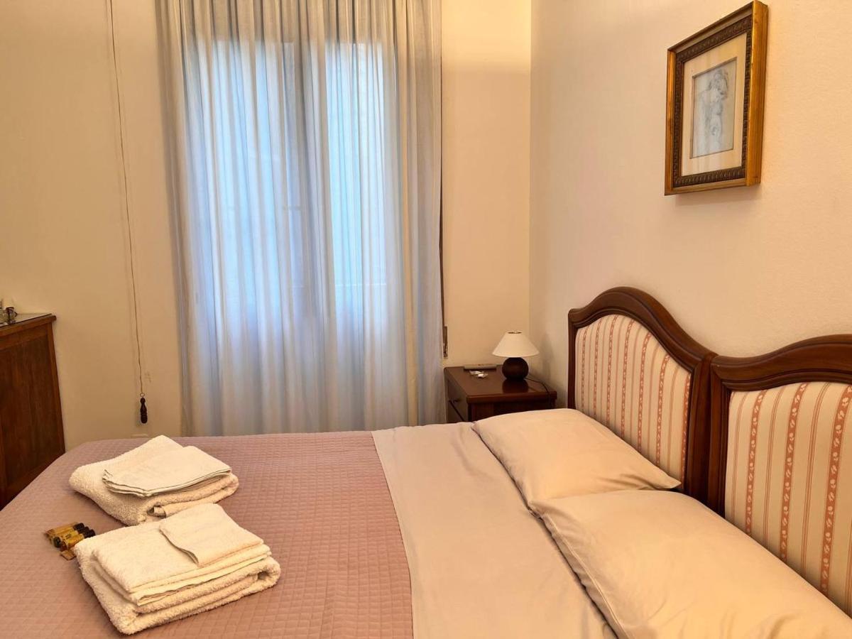 Casa Radiosa Varese Rooms Exterior foto